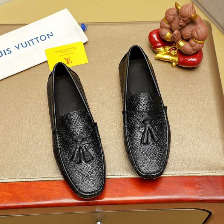 Picture of Louis Vuitton Shoes _SKULVsz38-45jyh050611873